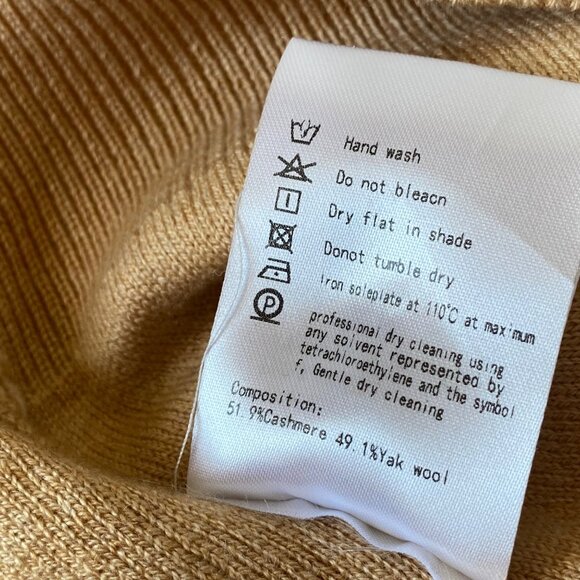 Vintage Beige Cashmere Yak Cardigan Sweater Embroidered Long Sleeve Wool Women M - Picture 6 of 9